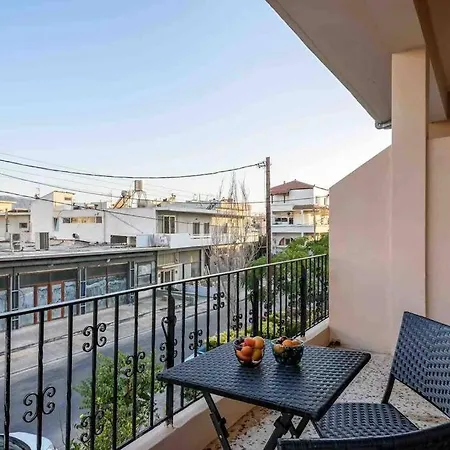 Emmanuel’s Cozy House Apartament *